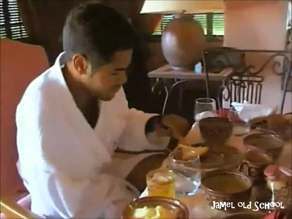 Jamel Debbouze - Tournage Astérix et Obélix Mission Cléopâtre. (2001) .