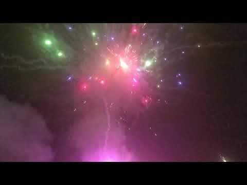Awesome Fireworks!! Rapid Fire and Intense Color!!