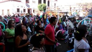 preview picture of video 'carnaval yautepec 2014 mart'
