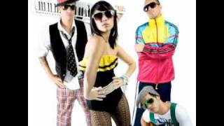 Da&#39; Zoo - La La La (Hot Girls) [English Version]