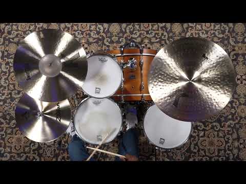 Zildjian 22" K Dark Medium Ride Cymbal - 2936g (K0830-1112425JJ)