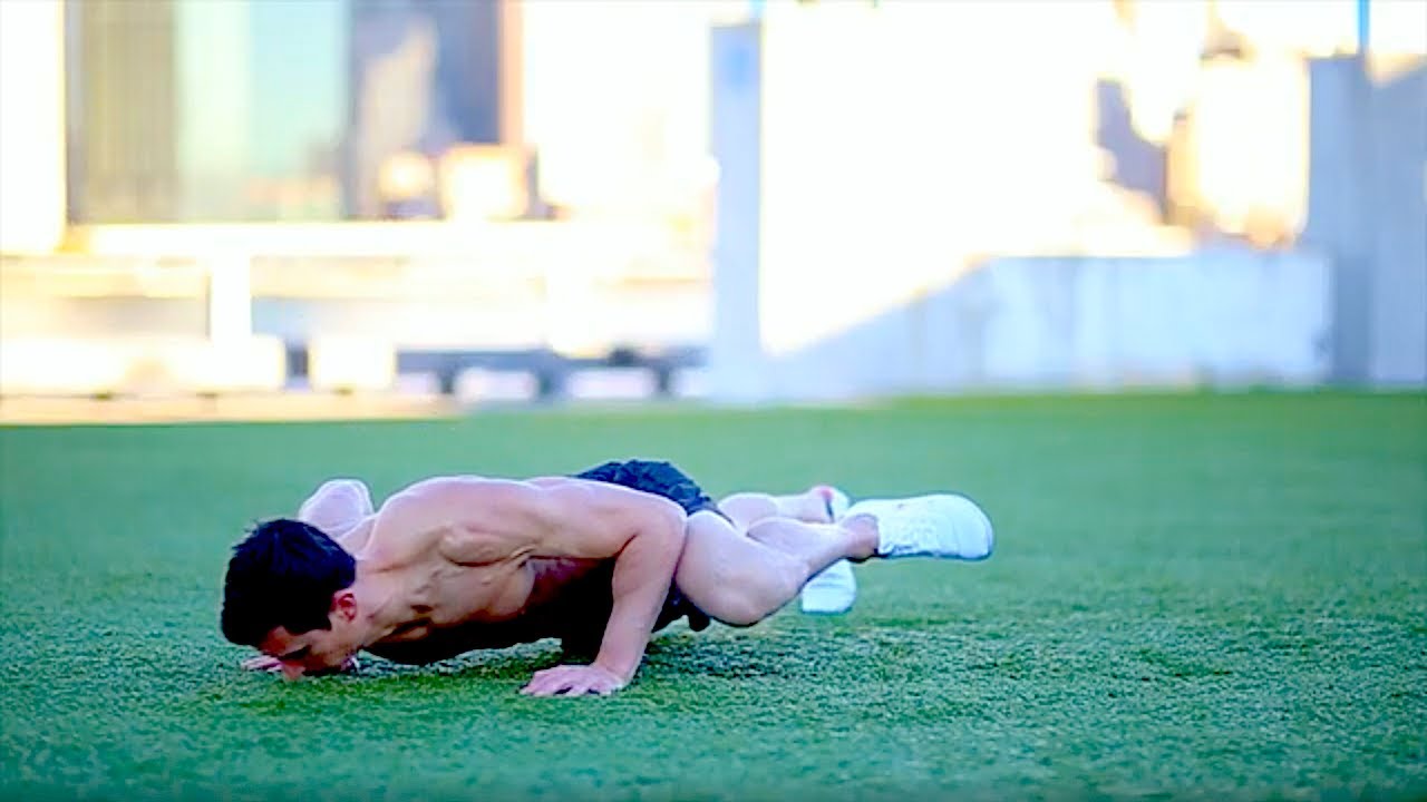 Spider Push Up: Proper Form