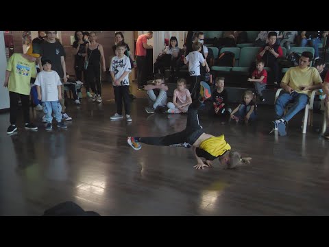 semifinal начинающие bboy Ambo vs Banger - "ALL OPTION" break dance battle