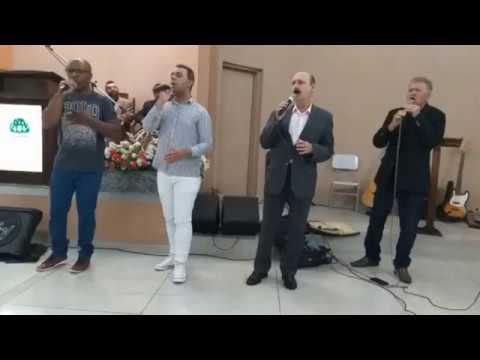 QUARTETO VIDA NOVA - Jesus tocou me