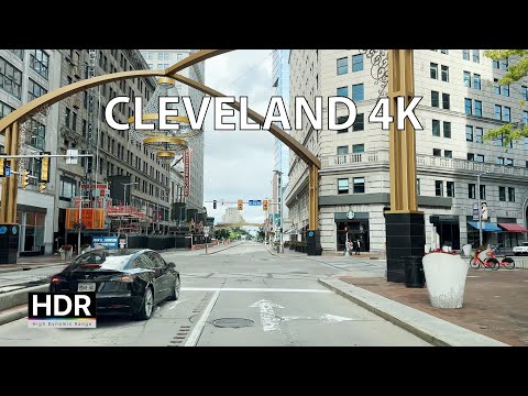 Driving Downtown - Cleveland 4K HDR - USA