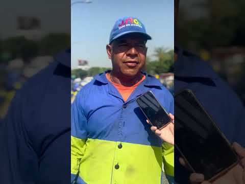 Trabajos de rehabilitación de brocales en autopista Gran Cacique Guaicaipuro, La Carlota