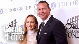 A JLo se le vio regia caminado por una alfombra roja junto a Alex Rodríguez