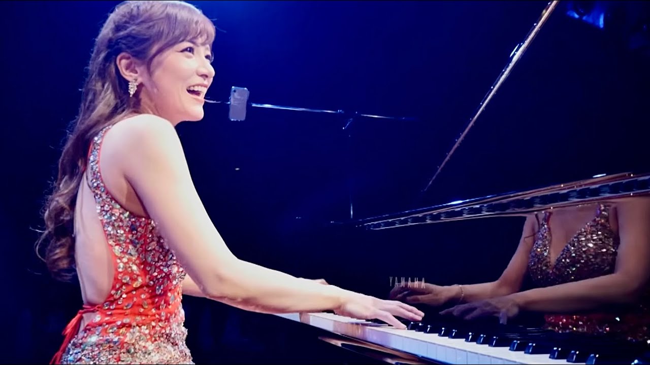 「The Sleepwalker」by Riyoko Takagi  高木里代子(p)井上陽介(b)山本真央樹(ds)