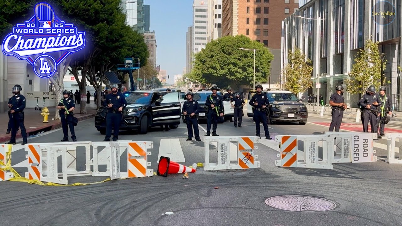 🏟️ LA Dodgers World Series Parade🏆 25’ | Los Angeles, California 🇺🇸 [4K]