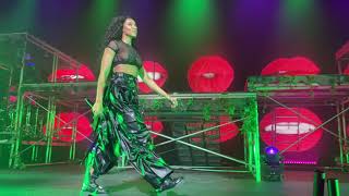 Tinashe performing Ooh La La/ Angels at The Novo