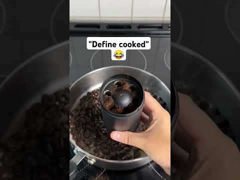 Bro Is cooked asf 🤯😂 #high #grinder #zaza #420 #chill #vibes #js