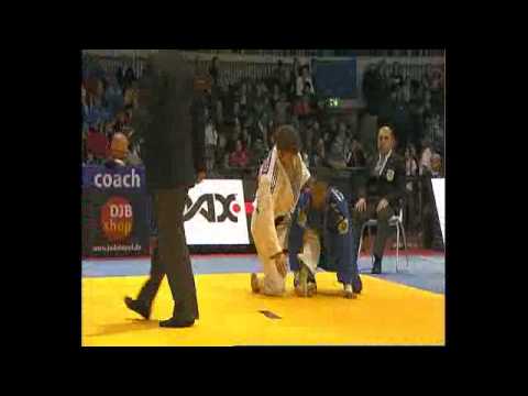 Judo Grand Prix Duesseldorf 2012:  -73kg Scharinger, Peter (AUT) -  Madeira, Edson (MOZ)