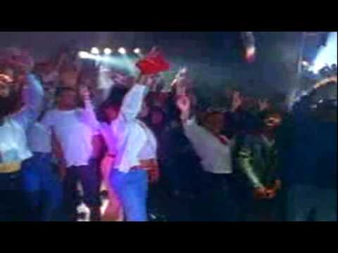image-What song is Let Me Clear My Throat sampled from?
