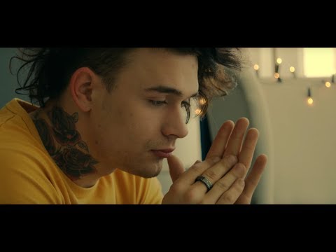 Realita - Realita - Básník (Official Video)