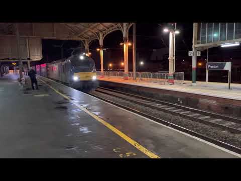 88006 ‘Juno’ 4S45 Daventry-Mossend   Containers through Preston-01/02/22