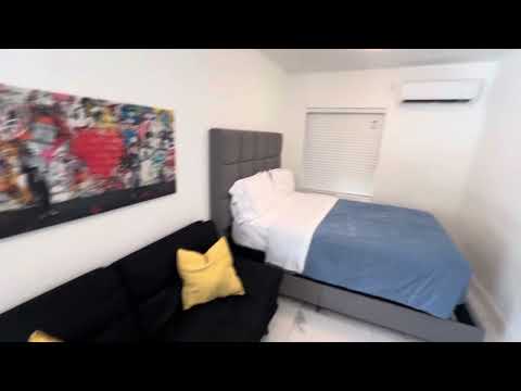 3313 SE 3rd St - Tri Plex - Unit #2 - Studio