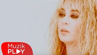 Zerrin Özer - Kıyamam (Official Video)