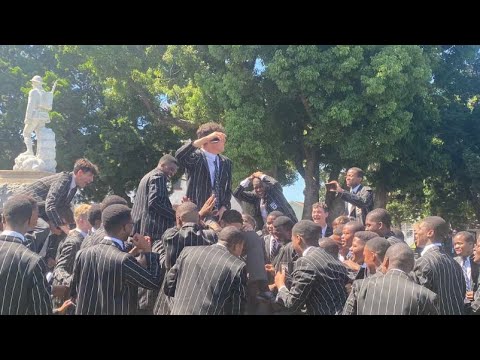 Selborne College Gwijo - Asoze Basibulale, Asoze Basithakathe
