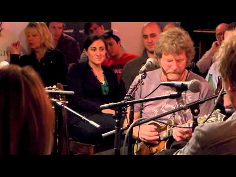 Sam Bush, Circles Around Me