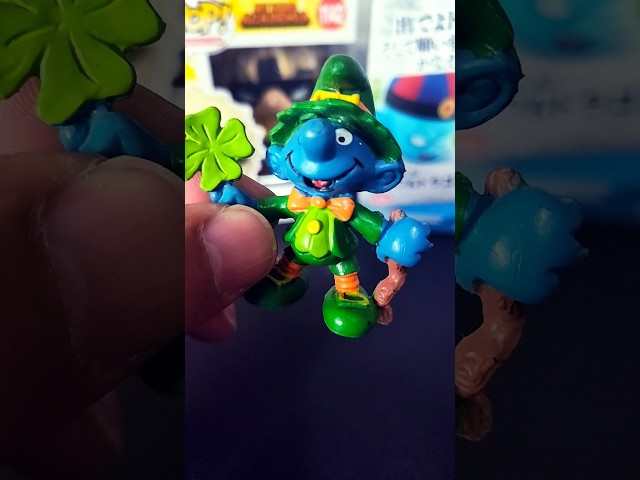 Vídeo relacionado con Schleich | Pitufo de la Suerte 20829 | 3 x 5 x 5 cm