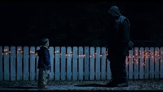Official Trailer: Halloween II (2009)
