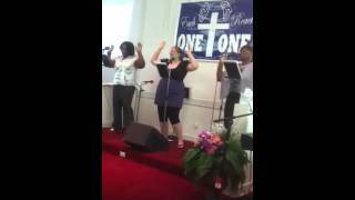 F.I.A sings &quot;The King Of Glory Shall Come In&quot;
