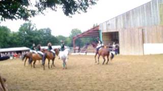 preview picture of video 'carrousel a la fête du club 2'