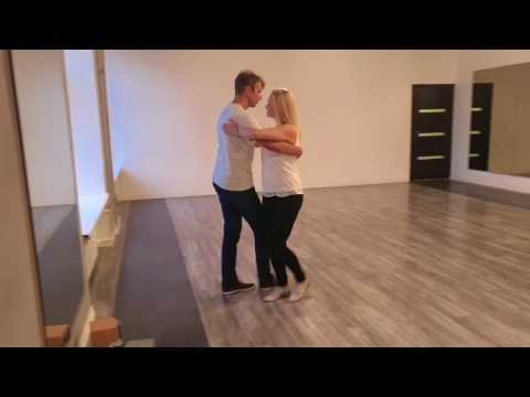 Kizomba travelling workshop with different turns by Henri and Siret