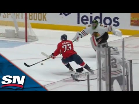 Capitals' Connor Sheary Gifted Easy Goal Off Terrible Giveaway From Blackhawks' Anton Khudobin