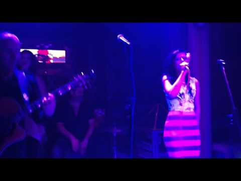 Anastasia and Fely club 30 live