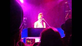 Sara Bareilles - Not Alone [Live] [HD]