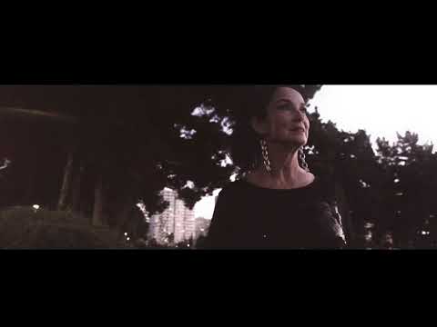 Claudia Moon - "Jardín"