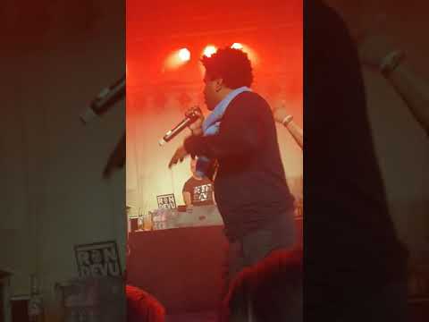 Merlin Alexander spits on Das EFX show!