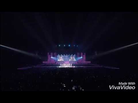 SNSD kissing you live 2011
