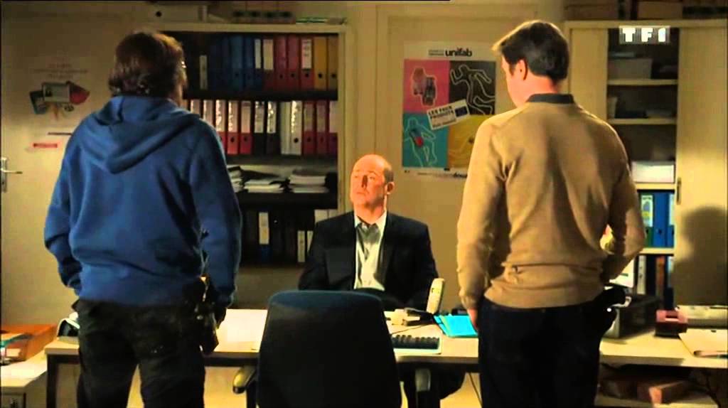 Miniature de la vidéo Cher radin - scène au commissariat du film Cher radin