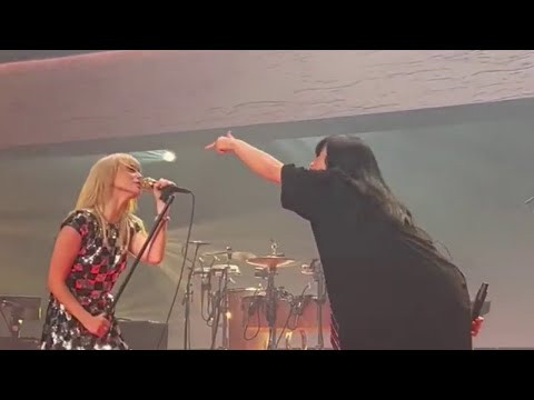 PARAMORE FEAT. BILLIE EILISH - ALL I WANTED