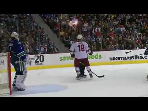 Vancouver Canucks vs Phoenix Coyotes 3/30/10