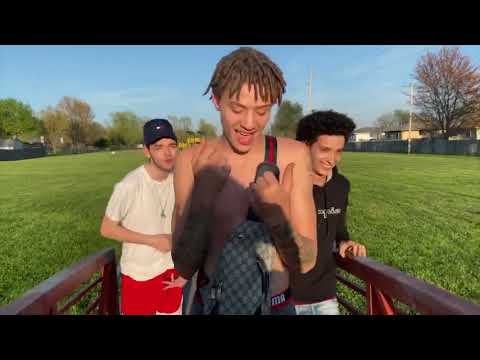 Yung Tyson - In The Field (Feat. FTO Young King)  Official Music Video