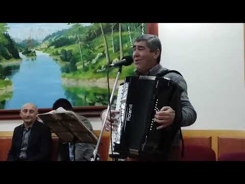 Cel ce legi răni care dor   cântă fr Medu din Cluj ,în bis  din Lăschia