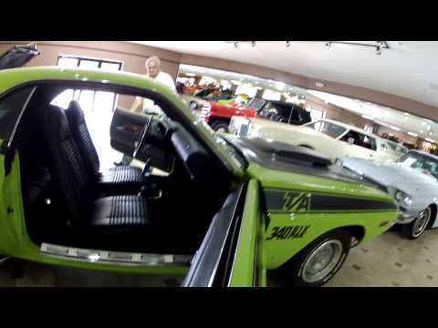 1970 Dodge Challenger T/A 340 Six Pack. Sublime green