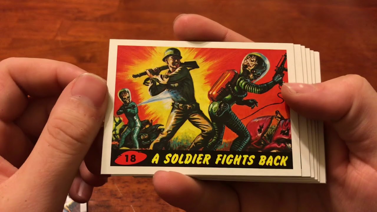 Topps: Mars Attacks Complete Set!