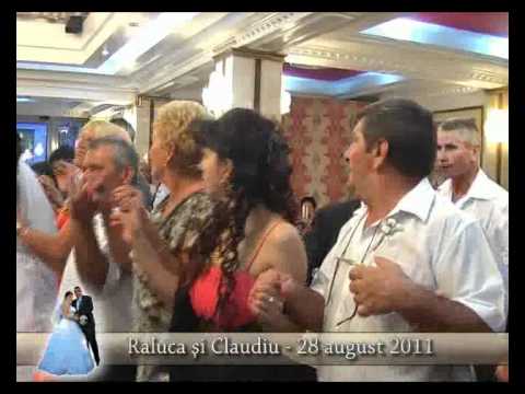 FORMATIA MODERN din Mioveni - Solista muzica populara si de petrecere-tel;0741068162 & 0766751805