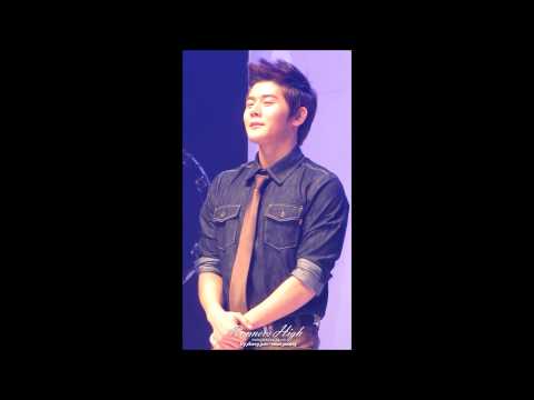 [Fancam] 121031 ZE:A Dongjun - 서울걸즈컬렉션 2012F/W AGAIN