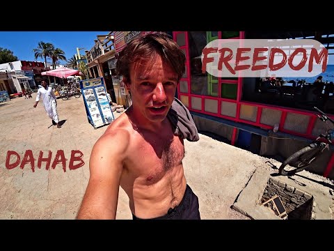 A hippie paradise in Egypt 🇪🇬 Dahab | mE 81