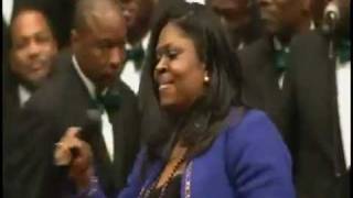 Christmas at  West Angeles Cathedral Kim Burrell sing&#39;s Victory 2011