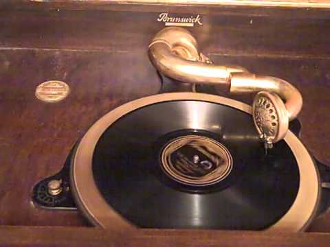 THE COTTON PICKERS - STOMP OFF!  LET'S GO! - ROARING 20'S VICTROLA RADIOLA