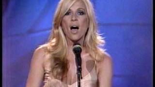 Marta Sanchez &quot;Sigo intentando&quot; (Luar,2002)