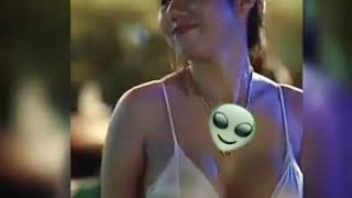 Download lagu Story wa cewek seksi mp3