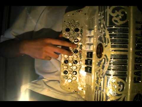 Heroe de las huertas - Acordeon instruccional (Intro)