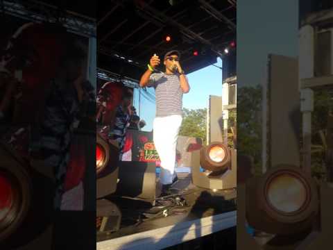 CARLTON LIVINGSTON AND LADY ANN ONSTAGE SOUNDFEST IN THE PARK 2017